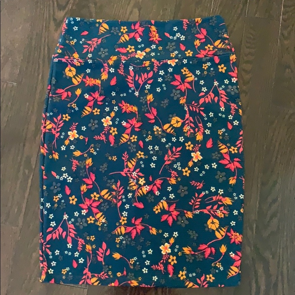 Lularoe Cassie